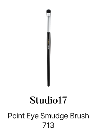 Point Eye Smudge Brush 713