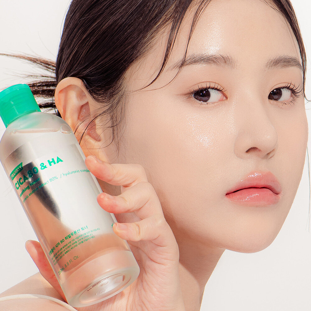  Bubble Skincare Break Even pH Balancing Toner for Oily Skin -  Niacinamide + Green Tea Toner - Soothe Skin and Promote Even Texture  Through Plant-Based, Exfoliating Skincare (100ml) : Beauty